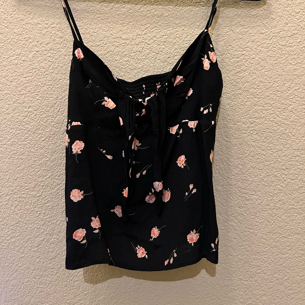 Brandy Melville/John Galt | Floral Flowy Tank Top